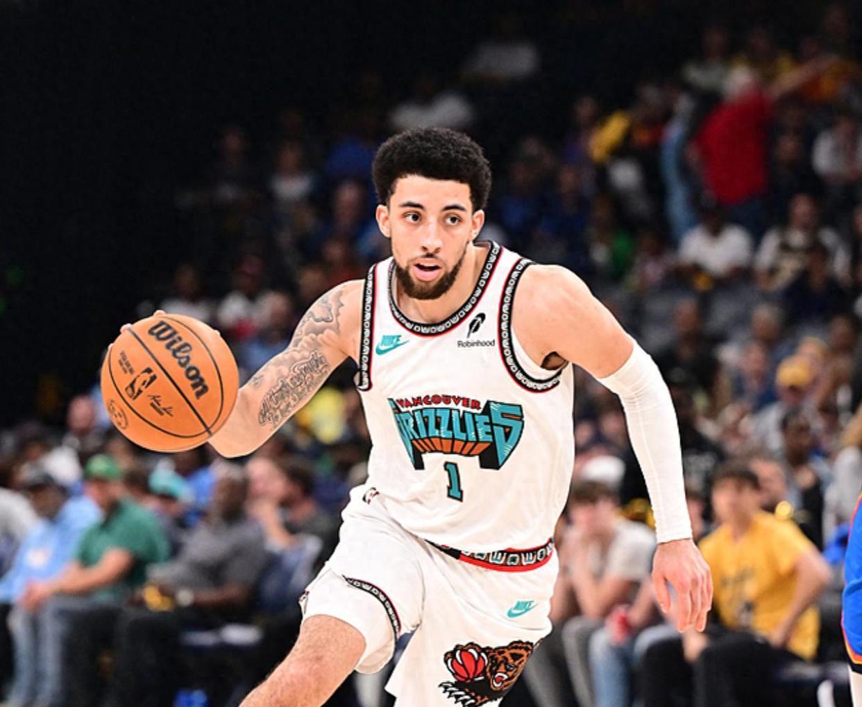 包含赛后社区盾焦点战，孟菲斯灰熊战术微调，话题不断，年轻球员得到机会的词条