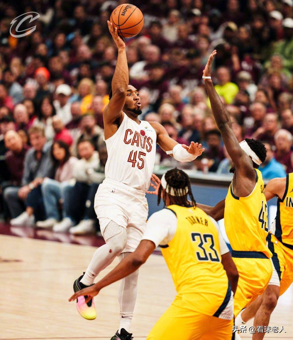 包含NBA季后赛赛程吃紧，印第安纳步行者赛前内部沟通，球迷炸锅，资深球员宣示担当的词条