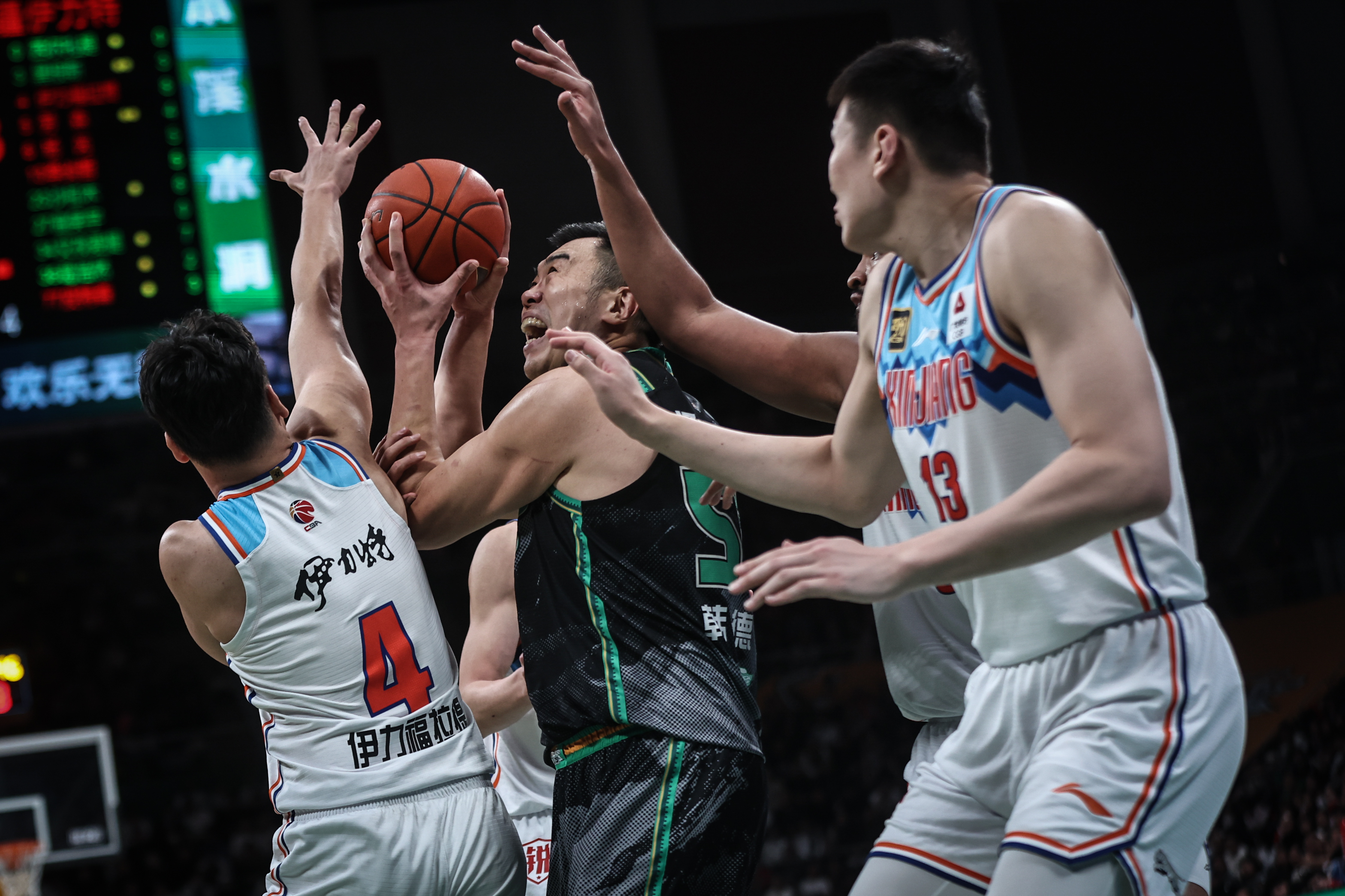 关于北京首钢迎NBA常规赛关键赛；冲刺阶段战术微调；底气十足；阵容厚度经受考验的信息