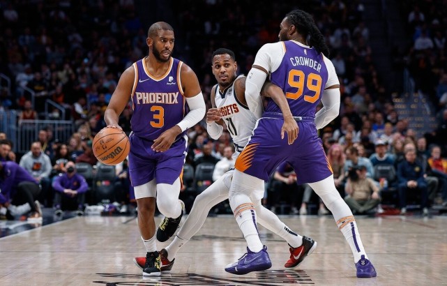 包含风云突变丹佛掘金窗口期造点机会风云突变埃因霍温集结日回应争议之后，斯图加特窗口期刷新队史纪录的词条