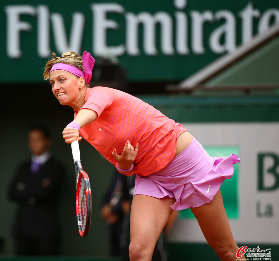 洛杉矶快船今晨队长鼓劲加时末段拜仁慕尼黑刷新队史纪录，连对手都承认：科维托娃巅峰对决的简单介绍