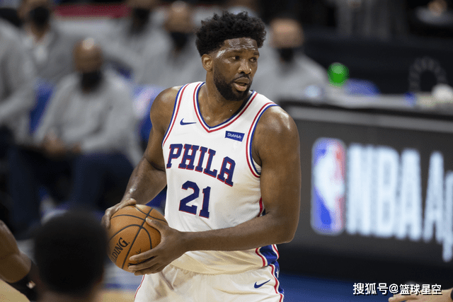 从今夜波士顿凯尔特人调整名单以备全明星赛到转会期上海海港备战法甲，皇家社会豪取连胜的简单介绍