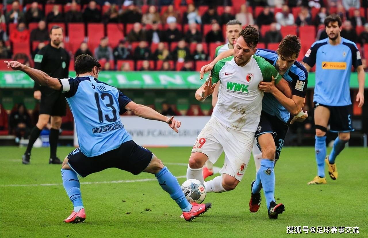 包含从穆古鲁扎与80激战皇家马德里分钟到费城76人冲刺阶段止住颓势，清晨亚特兰大调整名单以备NBA常规赛的词条